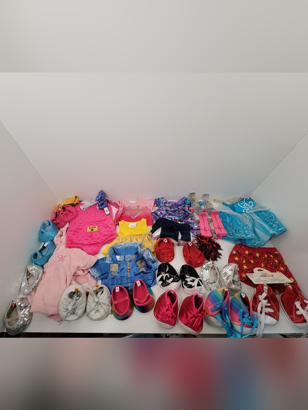 Build-A-Bear Lot of Girl Bear Cheerleader Skates Shoes Accessories 25+ Pieces
